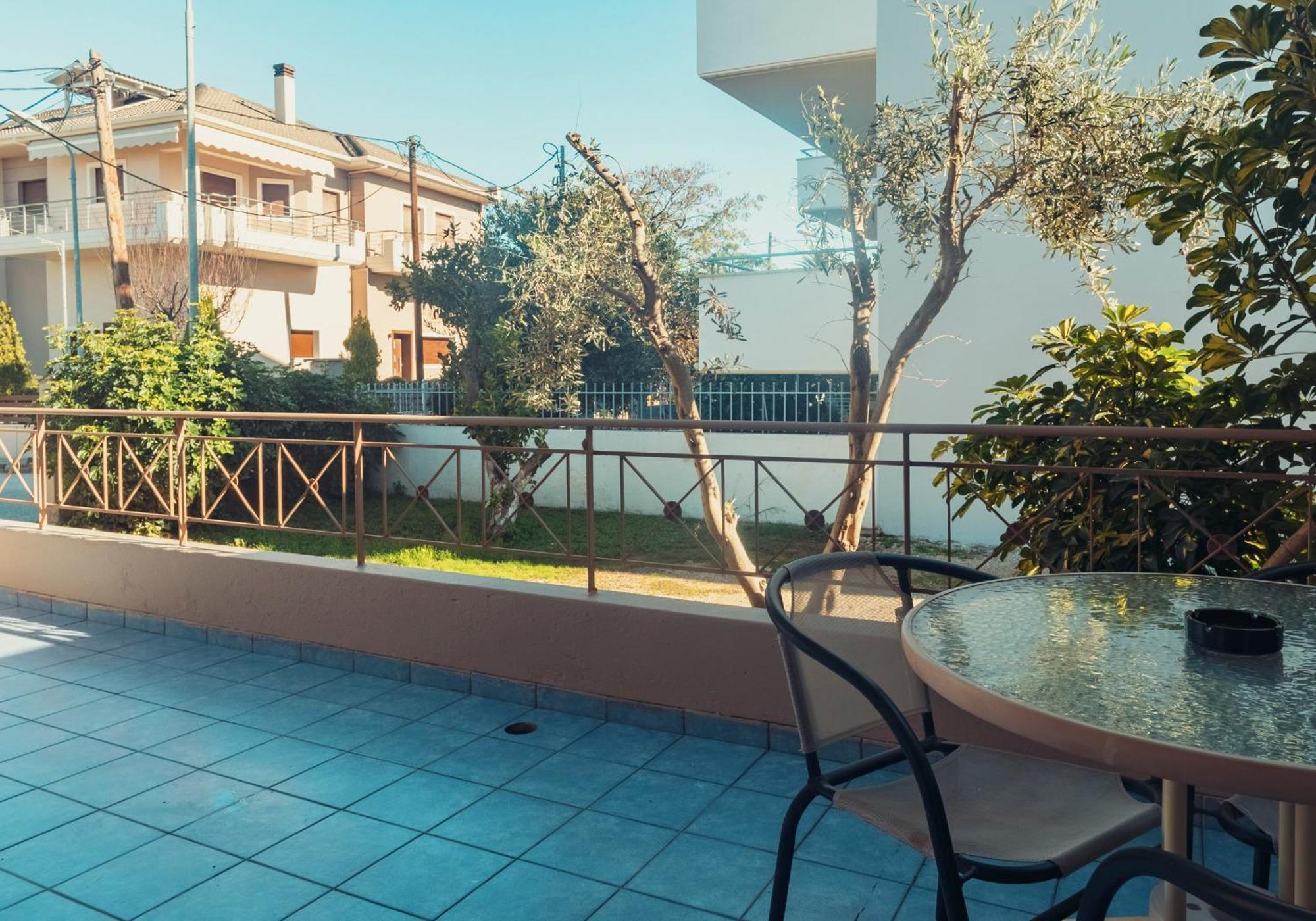 Crystal Cherry Apartment Preveza Eksteriør bilde